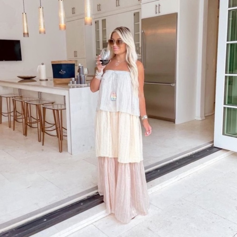 NWOT PQ Tiered Maxi Dress